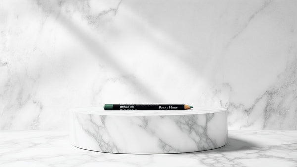 Khol Luxe Precision Eyeliner
