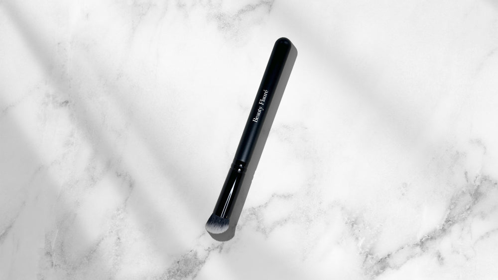 FlawlessBlur Concealer Brush